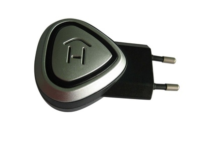 手機(jī)充電51-東營世紀(jì)緣-東營世紀(jì)緣汽車用品、東營汽車用品批發(fā)、東營汽車美容、汽車用品、汽車裝飾、汽車美容、汽車用品批發(fā)、汽車服務(wù)連鎖、東營汽車裝飾、東營汽車裝飾用品、汽車美容養(yǎng)護(hù)產(chǎn)品、3M鈦金高隔熱太陽膜、廣東清欣