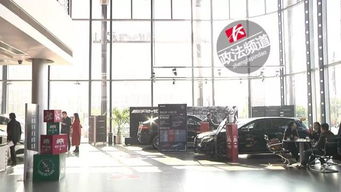 男子花31萬(wàn)買(mǎi)車開(kāi)不走銷售 必須購(gòu)買(mǎi)萬(wàn)元內(nèi)飾